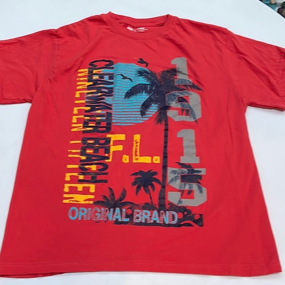 Clearwater Beach Unisex Tee - Picture 6 of 9
